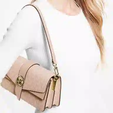 MICHAEL KORS MK Greenwich Logo