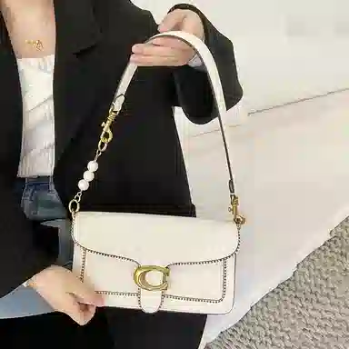 COACH Tabby9mm100cm13.5cm)