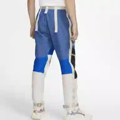 Nike ISPA