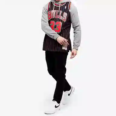 Mitchell & Ness Scottie Pippen 33 Bulls Jersey