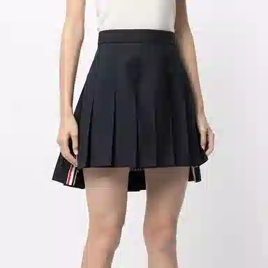 THOM BROWNE A