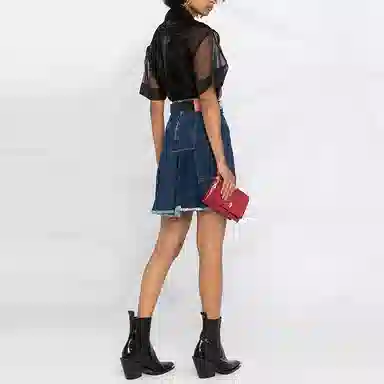 Alexander McQueen SS21 A