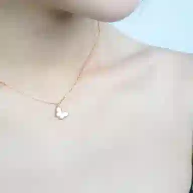 Van Cleef Arpels Alhambra K