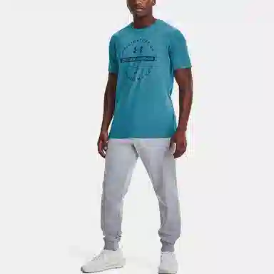 Under Armour T