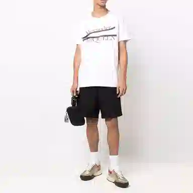 Alexander McQueen SS22 T