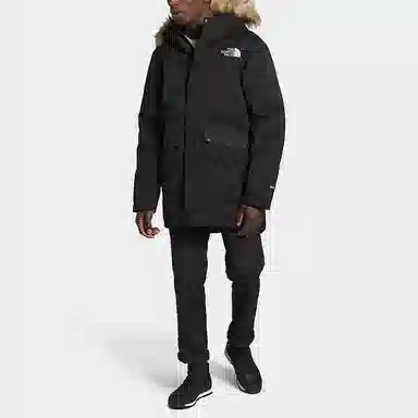 The North Face 550