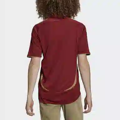 adidas T