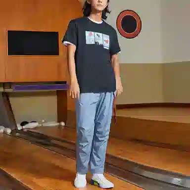 Converse T