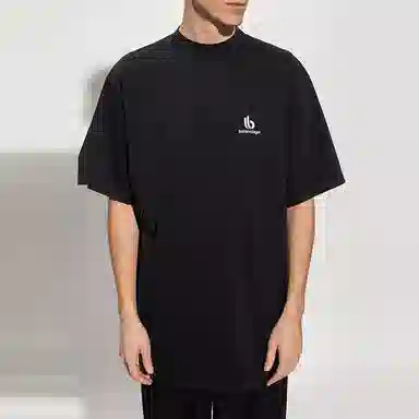Balenciaga SS22 T