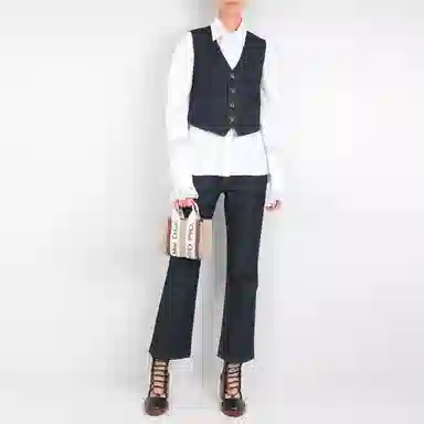 Chlo FW22 V