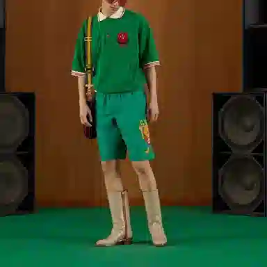 GUCCI T