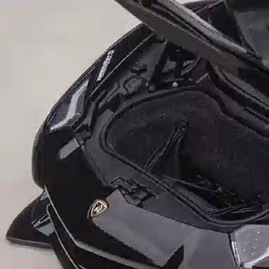 AUTOart 118 LAMBORGHINI AVENTADOR