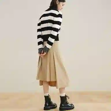 V