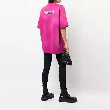Balenciaga FW22 T