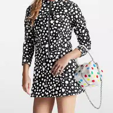 LOUIS VUITTON x Yayoi Kusama Square