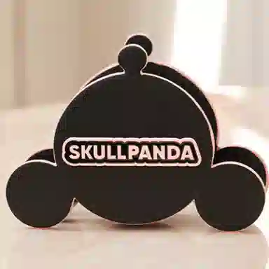 POP MART SKULLPANDA MINI IP 10cm
