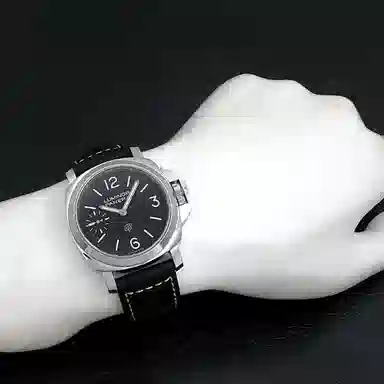 Panerai Luminor PAM01084