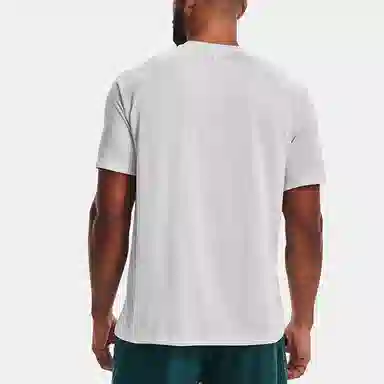 Under Armour T