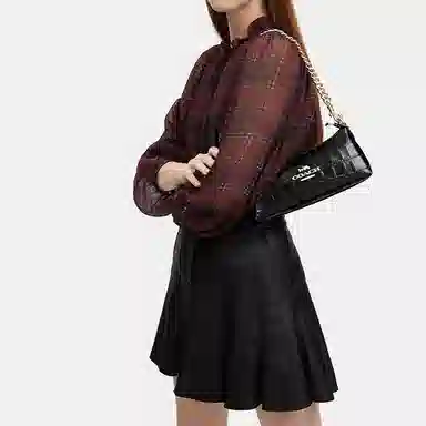 COACH Charlotte 25 Logo