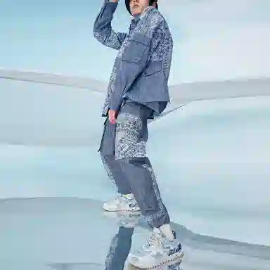 李宁 运动时尚系列 图案印花抽绳收口梭织牛仔裤 男款 故乡蓝