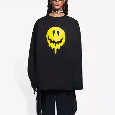 Balenciaga T