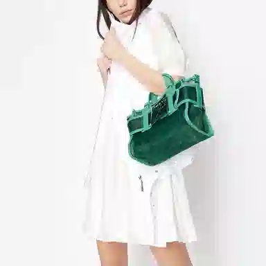 ARMANI EXCHANGE SS22 V