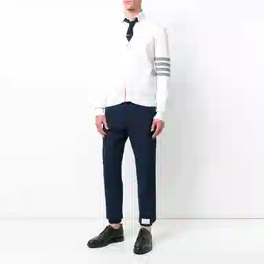 THOM BROWNE Logo