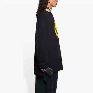 Balenciaga T