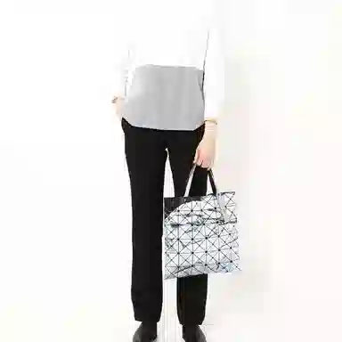 ISSEY MIYAKE LUCENT Tote