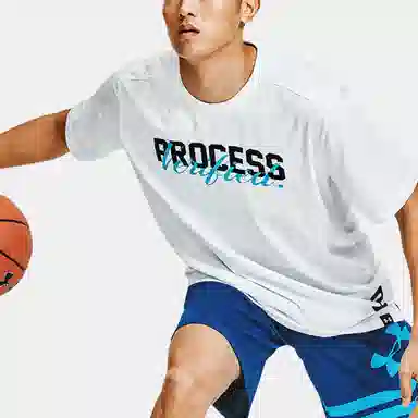 Under Armour T