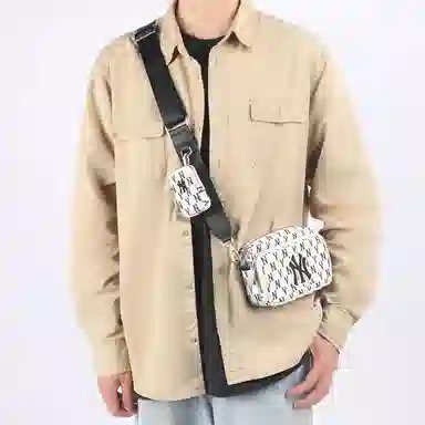 MLB Monogram NY Yankees Black White