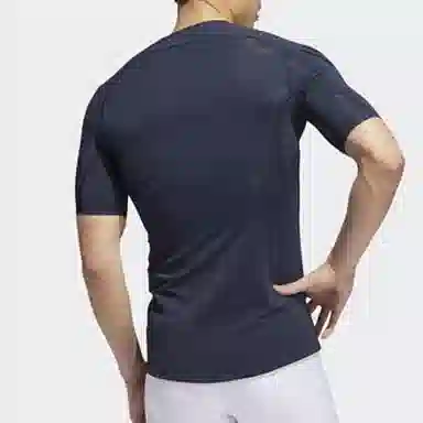 adidas T