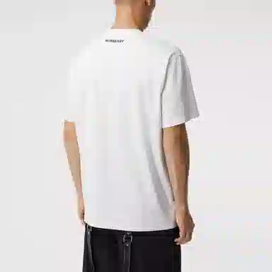 Burberry SS21 T