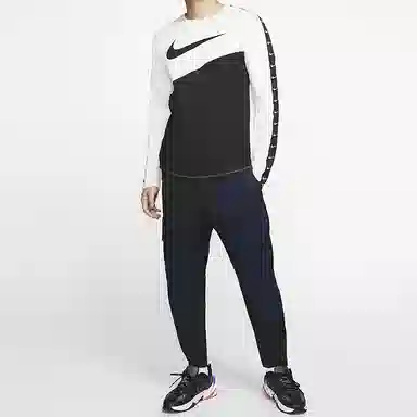 Nike Sportswear Tech Pack