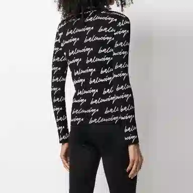 Balenciaga SS21 LogoT