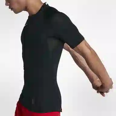 Nike Pro T