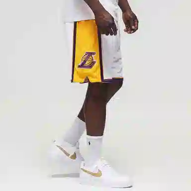 Mitchell Ness AU 09-10