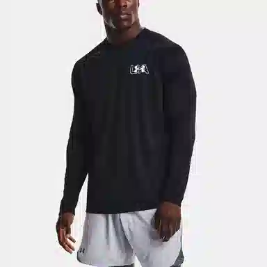 Under Armour T