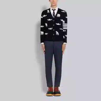 THOM BROWNE V