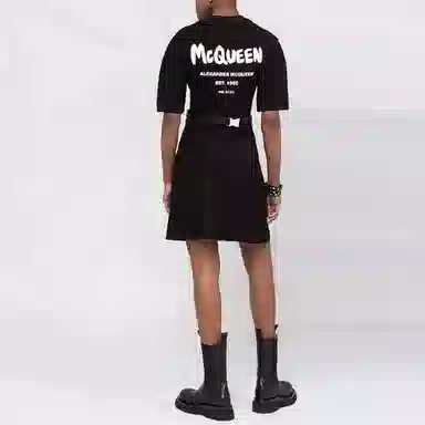 Alexander McQueen Logo