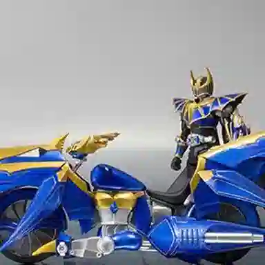 BANDAI RYUKI shf 36cm 14cm