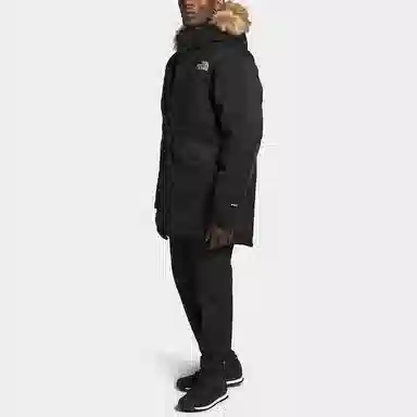 The North Face 550