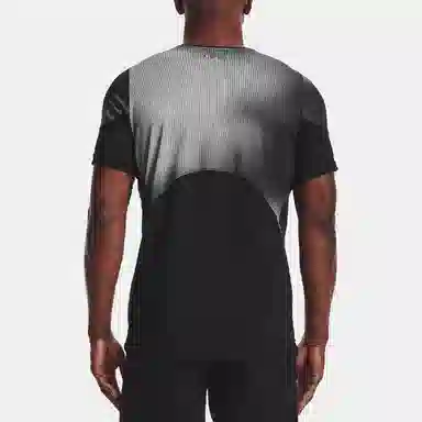 Under Armour T