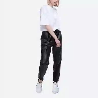 Puma x PEANUTS LogoT