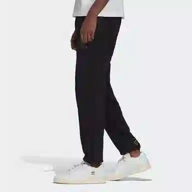 adidas originals x Disney Logo