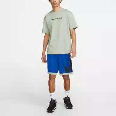 Nike T