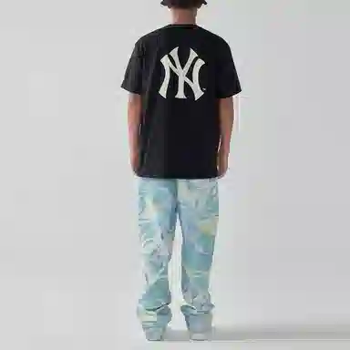 New Era MLB Yankees Crewneck Tee Black
