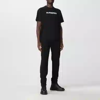 Burberry SS22 LogoT