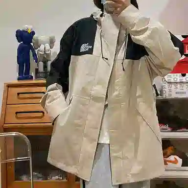 The North Face Logo Zip Hoodie Jacket Beige