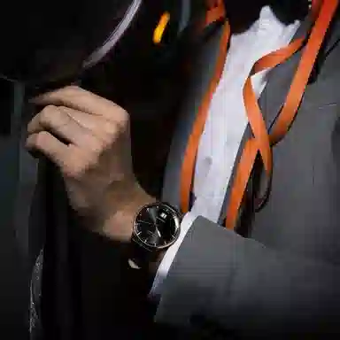 MIDO Commander 42mm M021.626.36.051.00